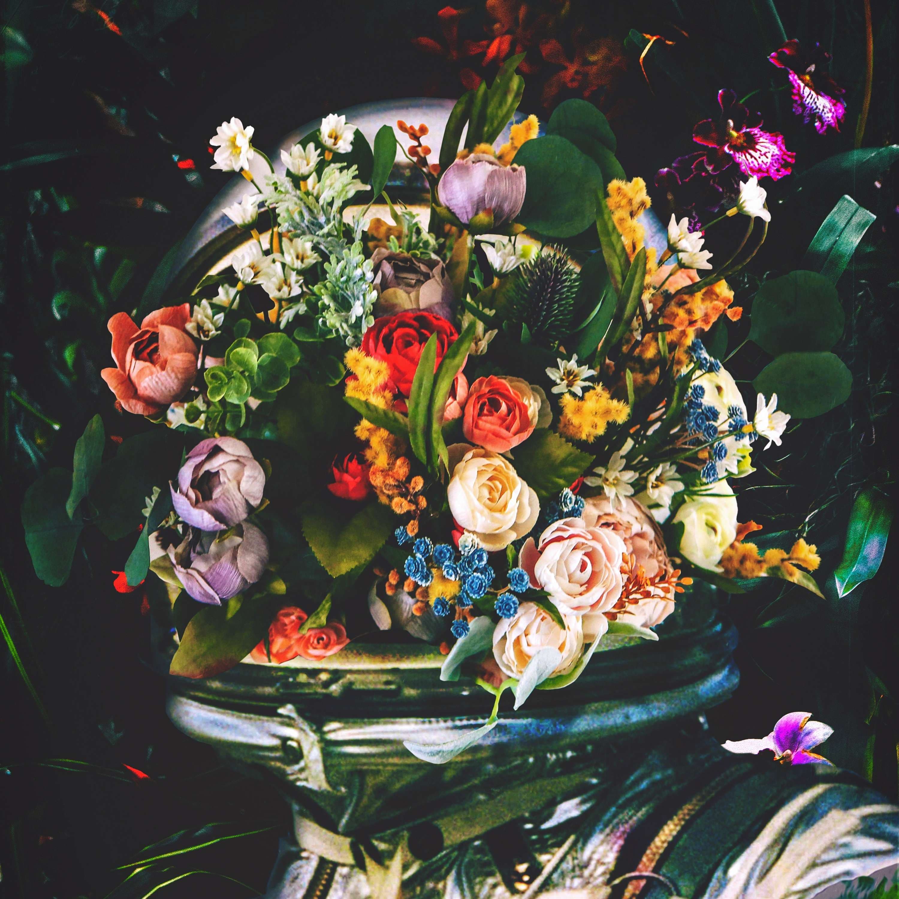 James Blackwell - Numen: a vase filled with flowers